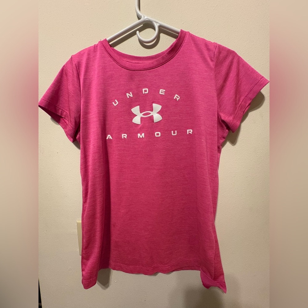 Pink Under Armour Size Medium Women T-shirt